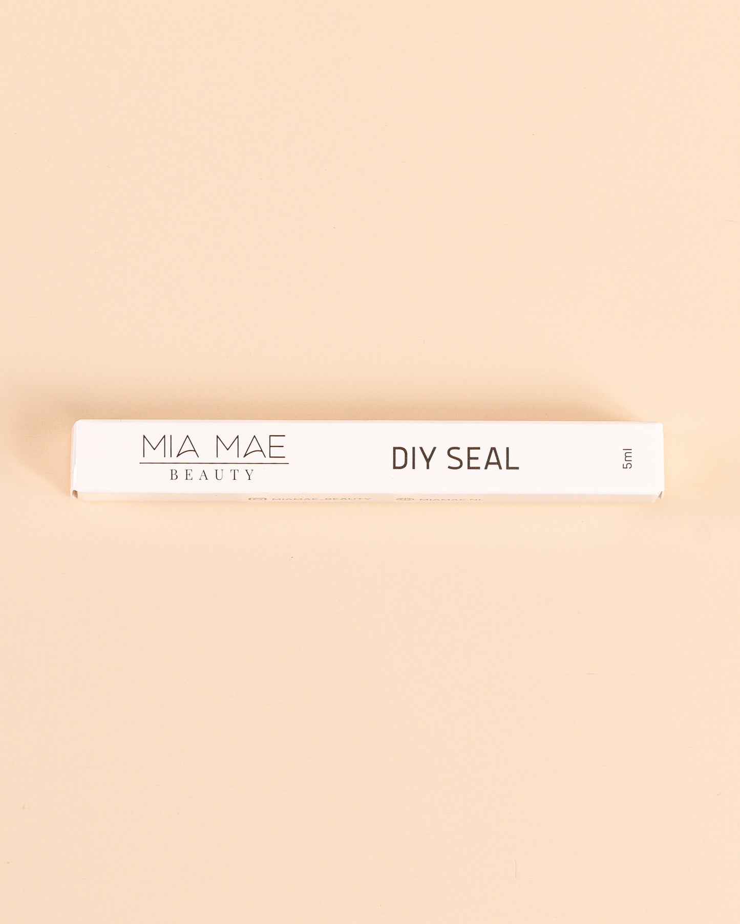 Lash Seal